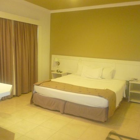 Hotel Anaca Sao Carlos Habitación foto